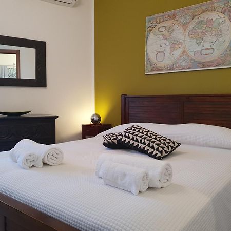 Blue Dolphin Guest House ألغيرو المظهر الخارجي الصورة