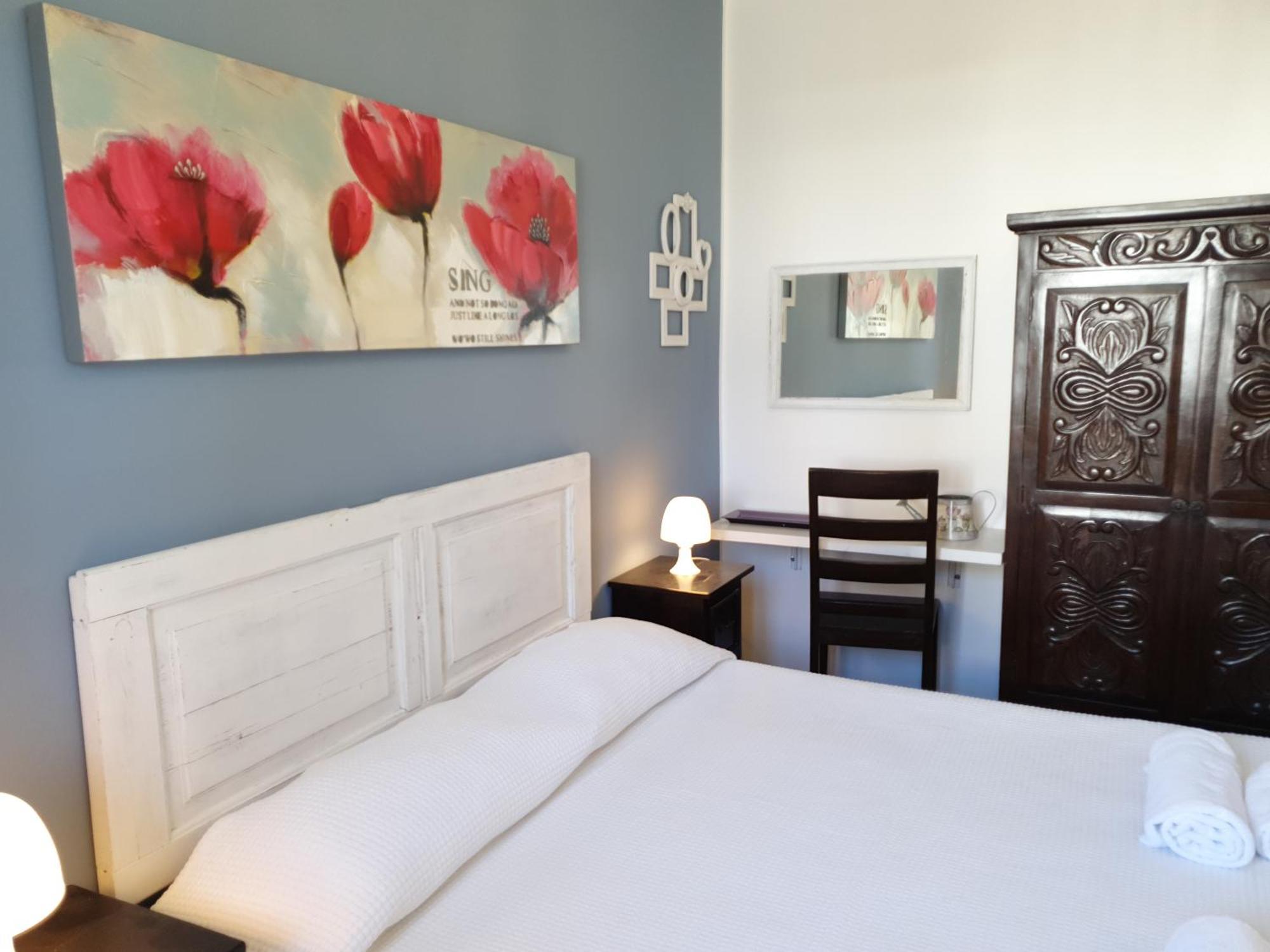 Blue Dolphin Guest House ألغيرو المظهر الخارجي الصورة