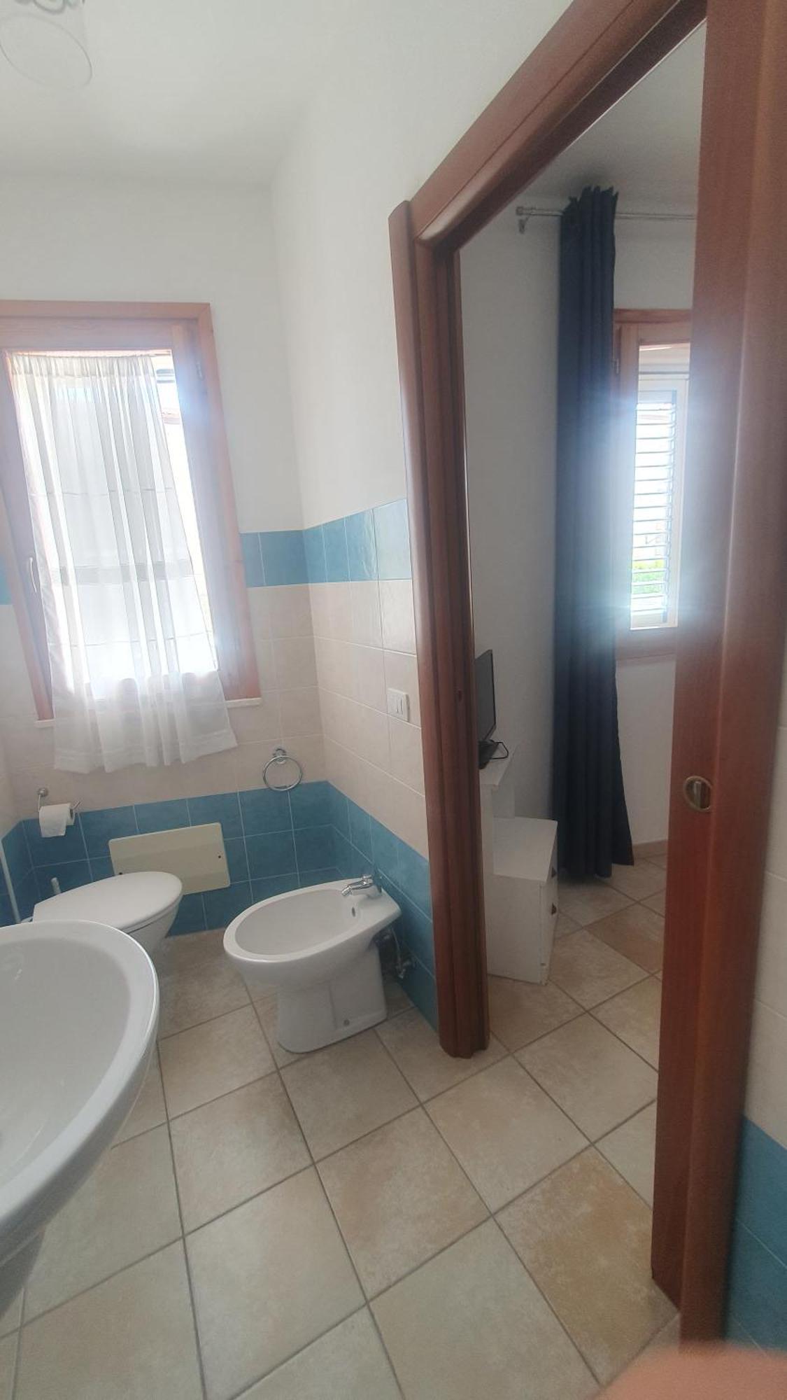 Blue Dolphin Guest House ألغيرو المظهر الخارجي الصورة